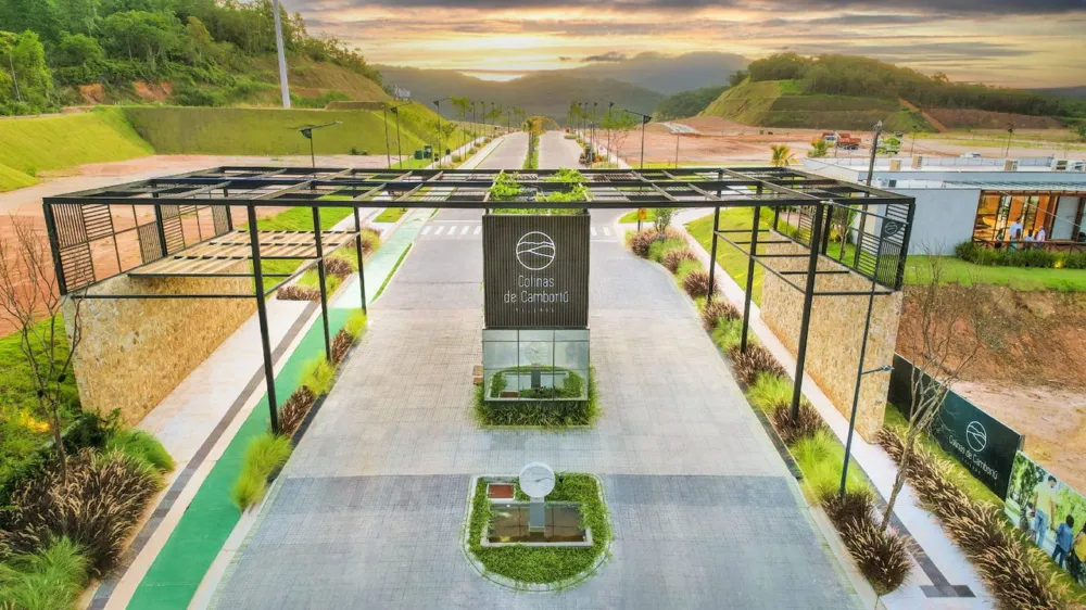 Terreno para venda no bairro Várzea do Ranchinho em Camboriú
