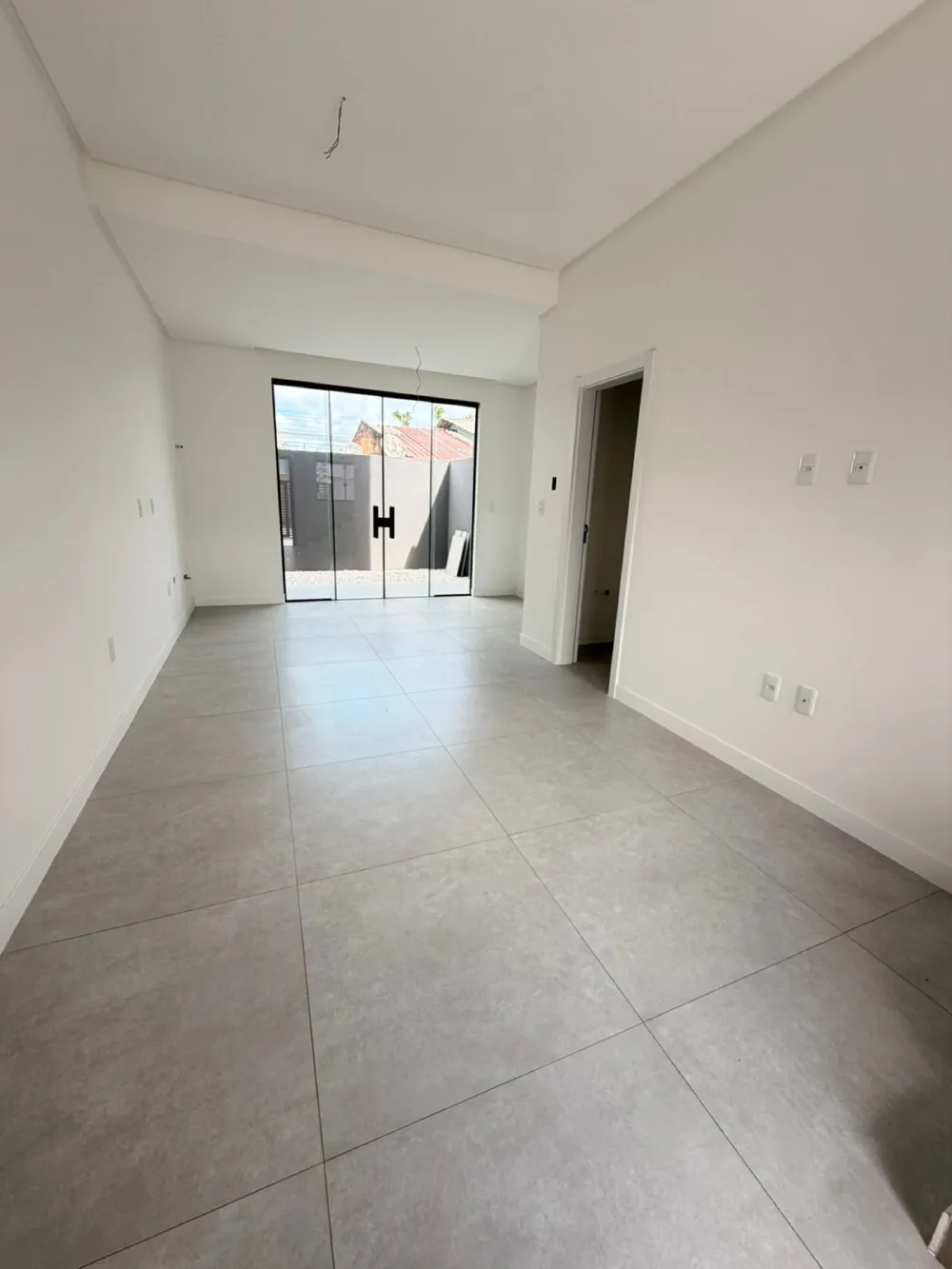 Casa 2 quartos para venda no bairro Morretes em Itapema