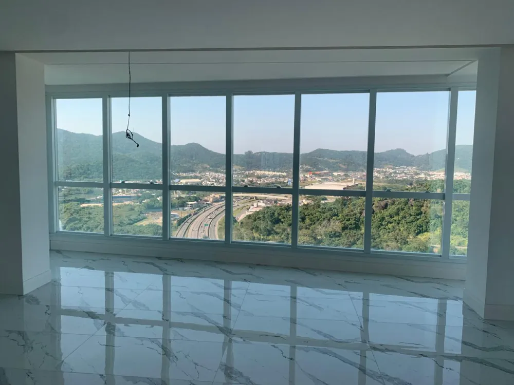 Apartamento 3 quartos para venda no bairro Barra Sul em Balneário Camboriú