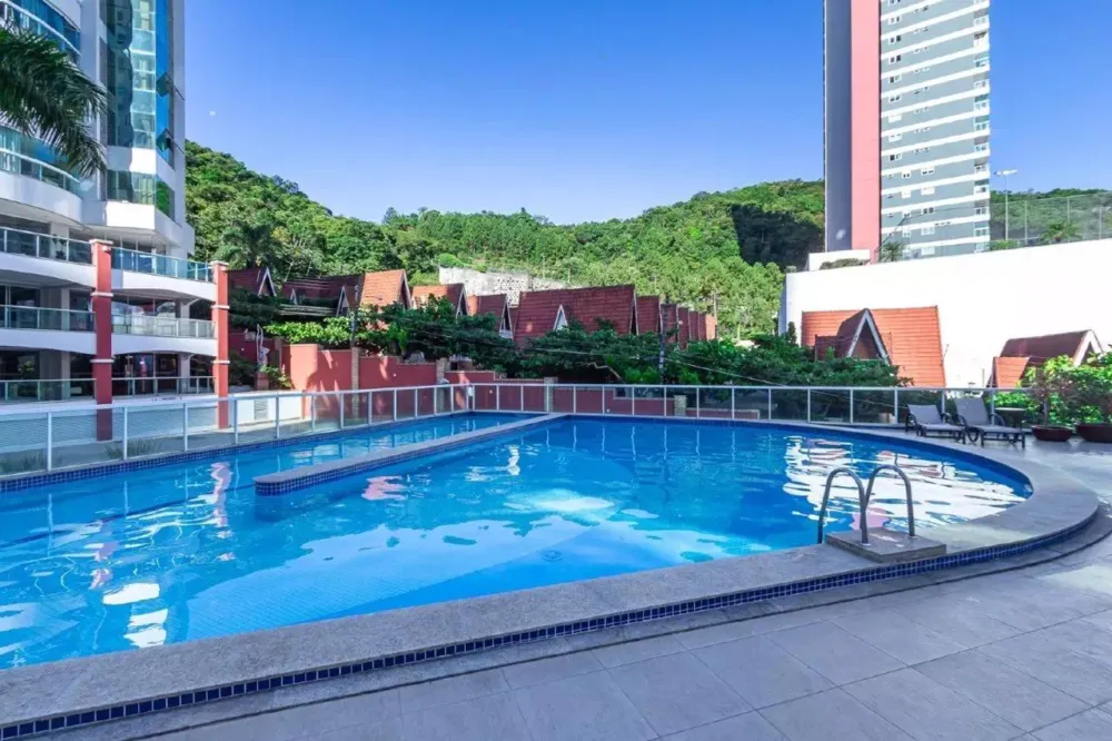 Apartamento 2 quartos para venda no bairro Pioneiros em Balneário Camboriú