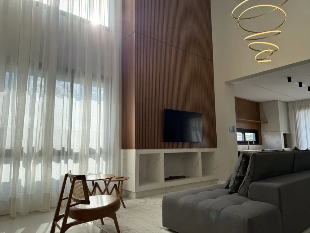 Casa 5 quartos para venda no bairro Santa Regina em Camboriú