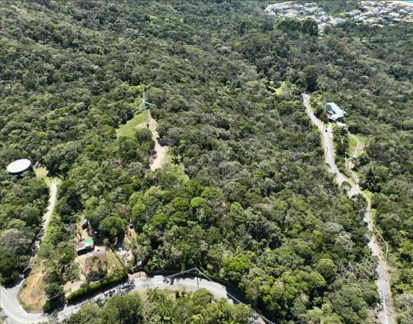 Terreno para venda no bairro Estaleiro Grande em Balneário Camboriú