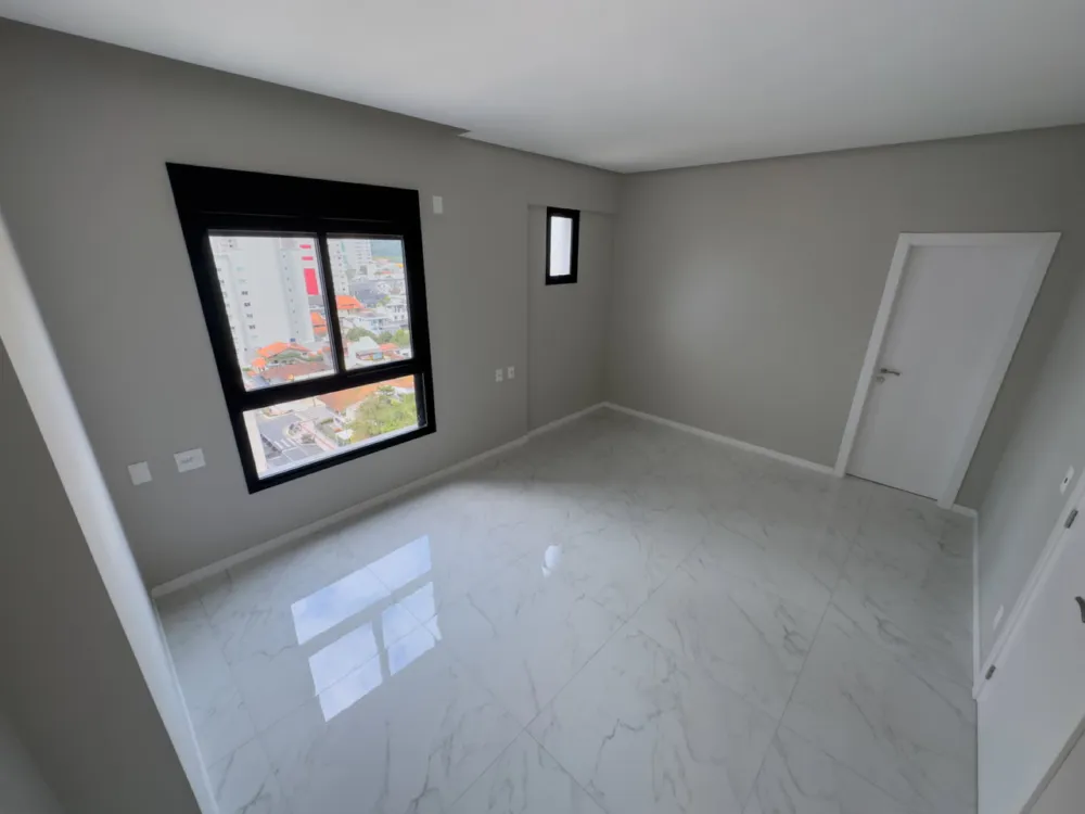 Apartamento 3 quartos para venda no bairro Centro em Balneário Camboriú