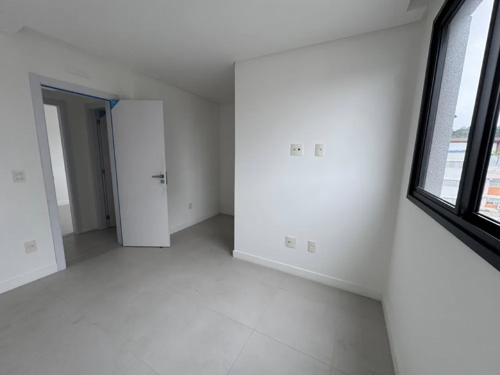 Apartamento 2 quartos para venda no bairro Estados em Balneário Camboriú