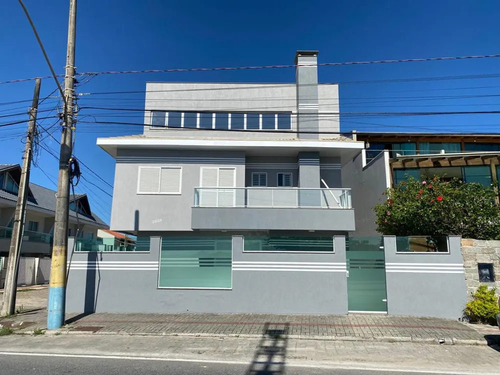 Casa 7 quartos para venda no bairro Meia Praia em Navegantes