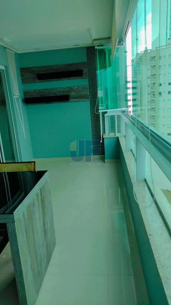 Ótima oportunidade de compra! Este belo apartamento localizado no centro de Balneário Camboriú