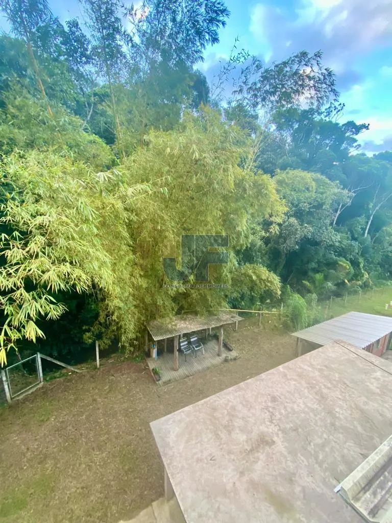 Vende-se um belíssimo Sítio/Chácara no centro da cidade de Itajaí. Com área tota