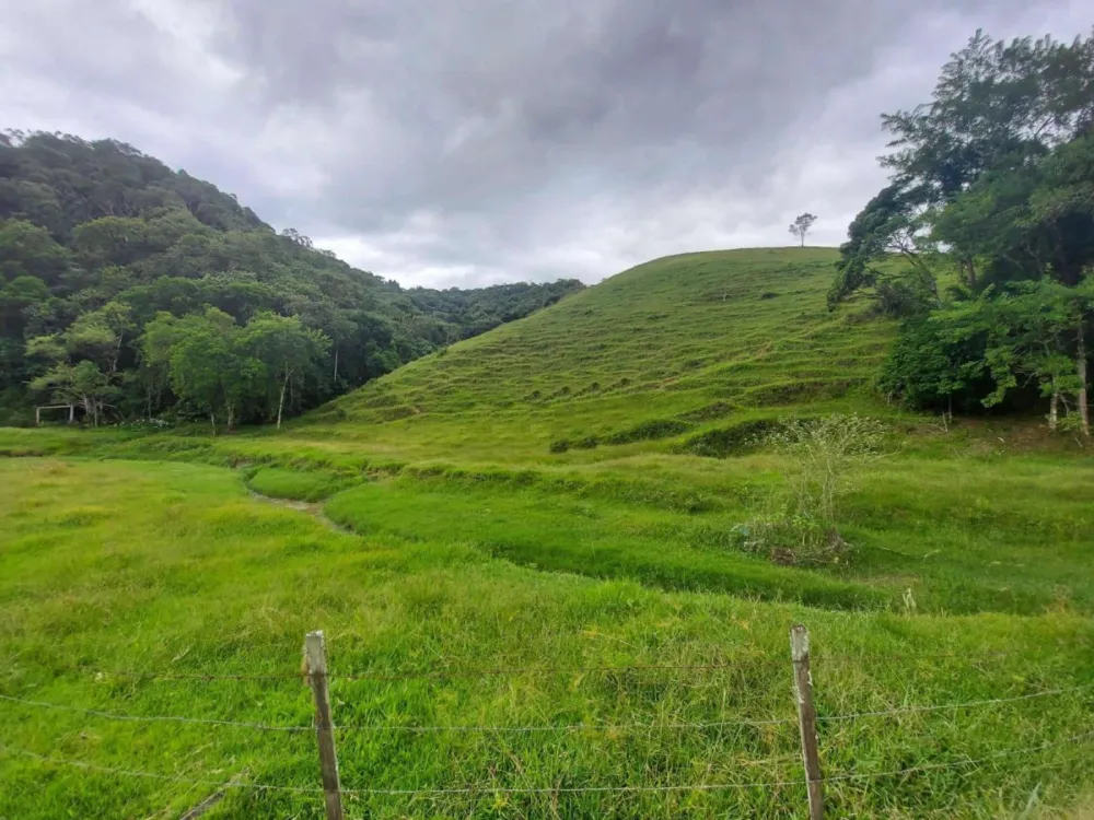 Essa propriedade em Brusque/SC com 139.260 m² é uma excelente oportunidade .