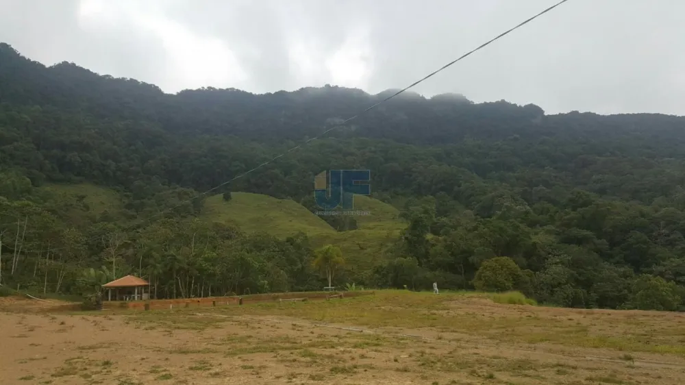 TERRENO COM PASTAGEM A VENDA EM NOVA TRENTO COM PASTO E CAHOEIRA