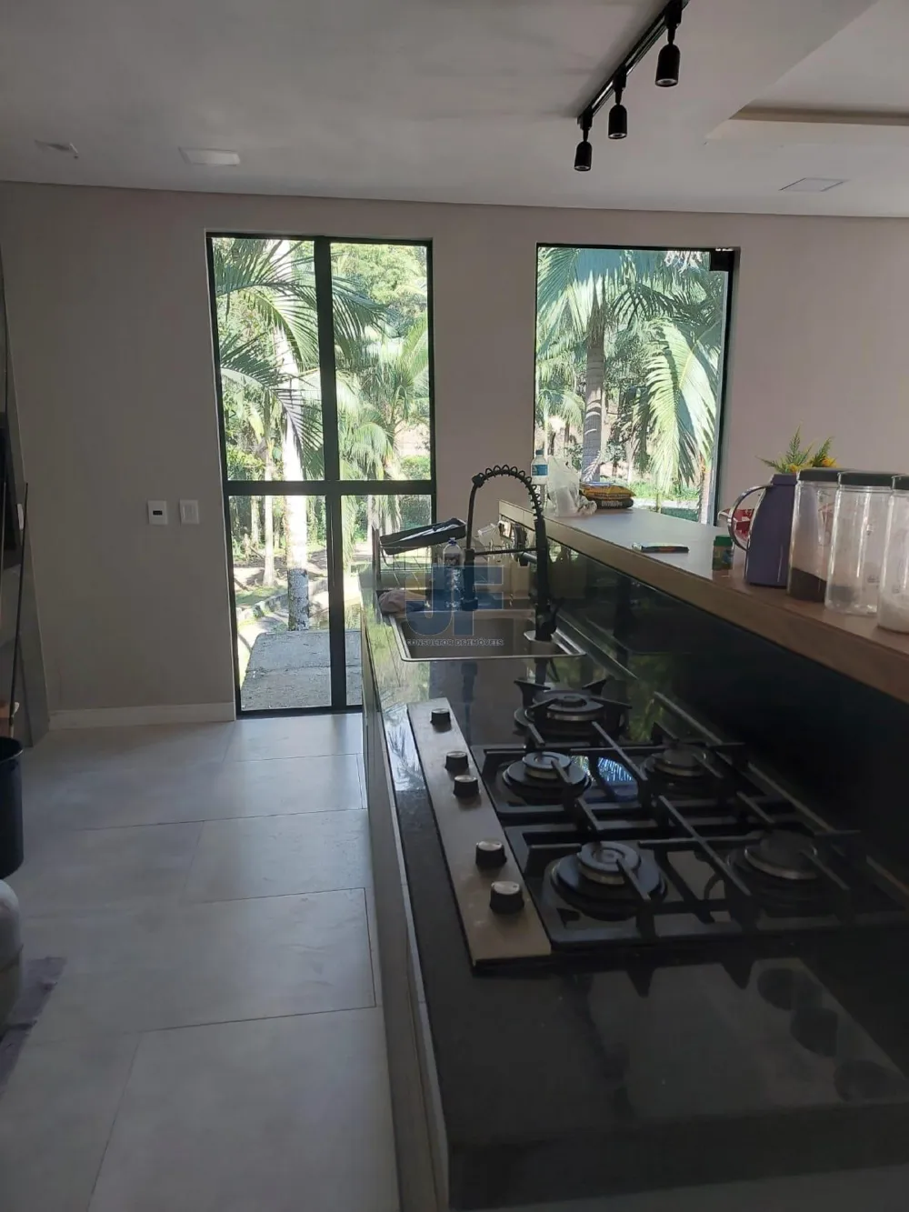 Esse sítio no bairro Limeira, em Brusque/SC, é uma excelente opção.