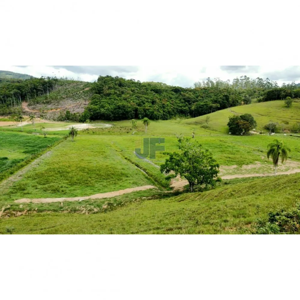 Excelente sítio a venda com área total de 6 hectares Canelinha SC