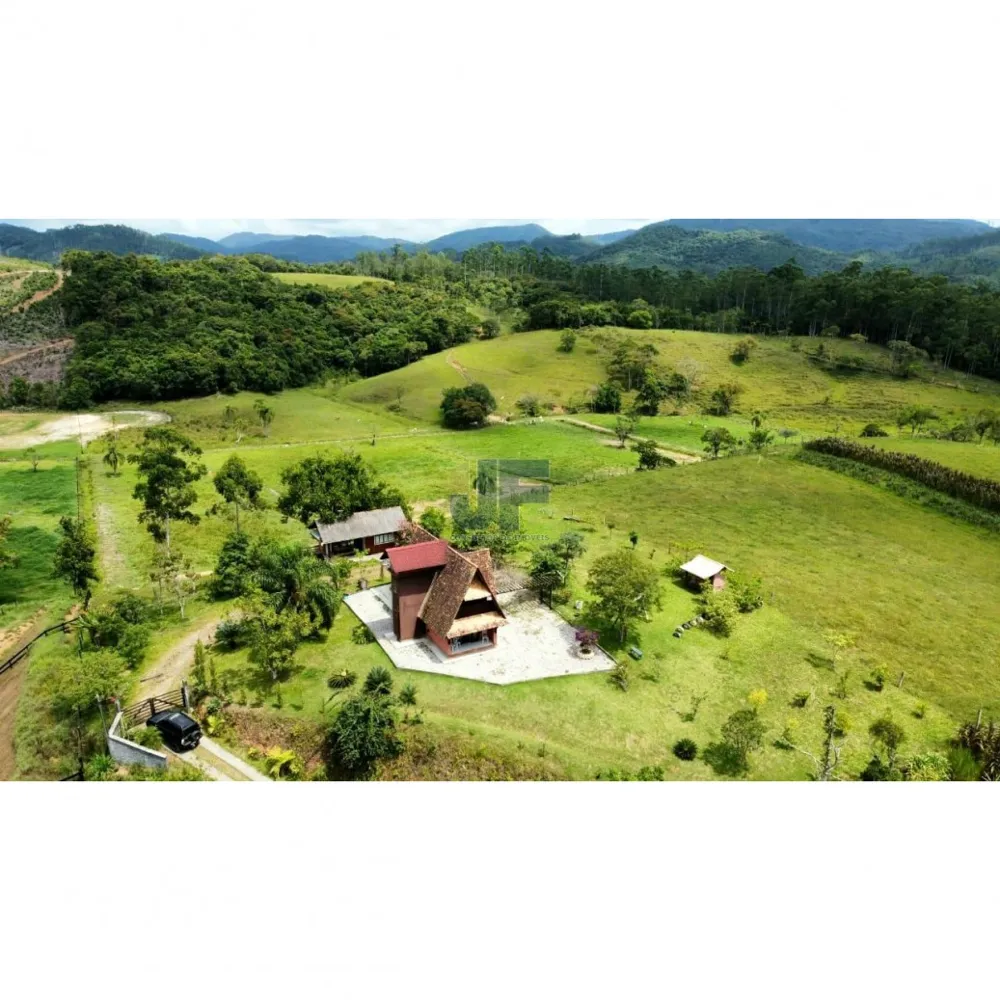 Excelente sítio a venda com área total de 6 hectares Canelinha SC