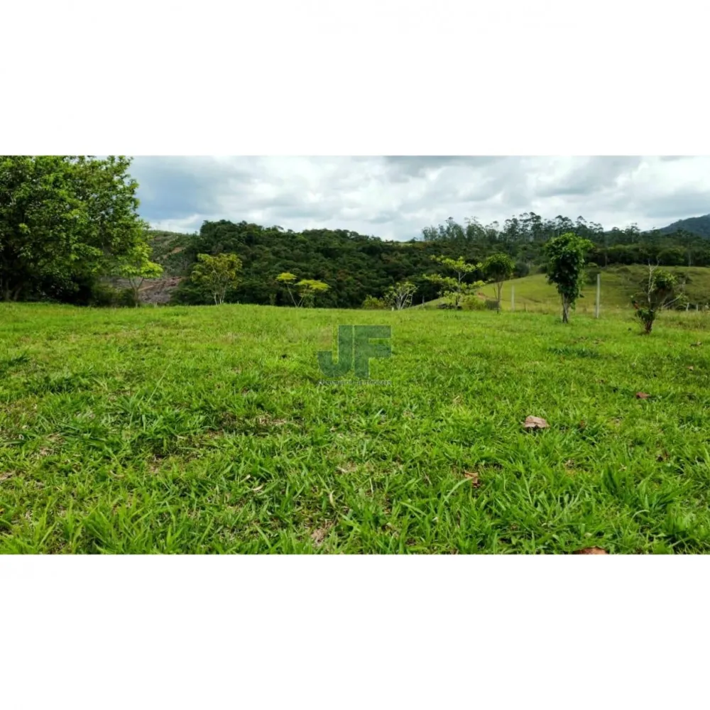 Excelente sítio a venda com área total de 6 hectares Canelinha SC