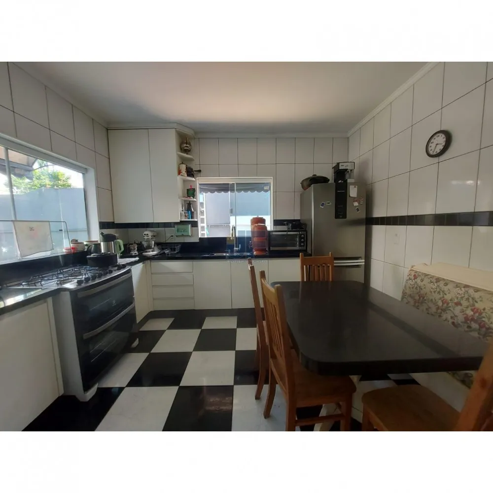 Casa 4 suítes para Venda no bairro Cedro em Camboriú