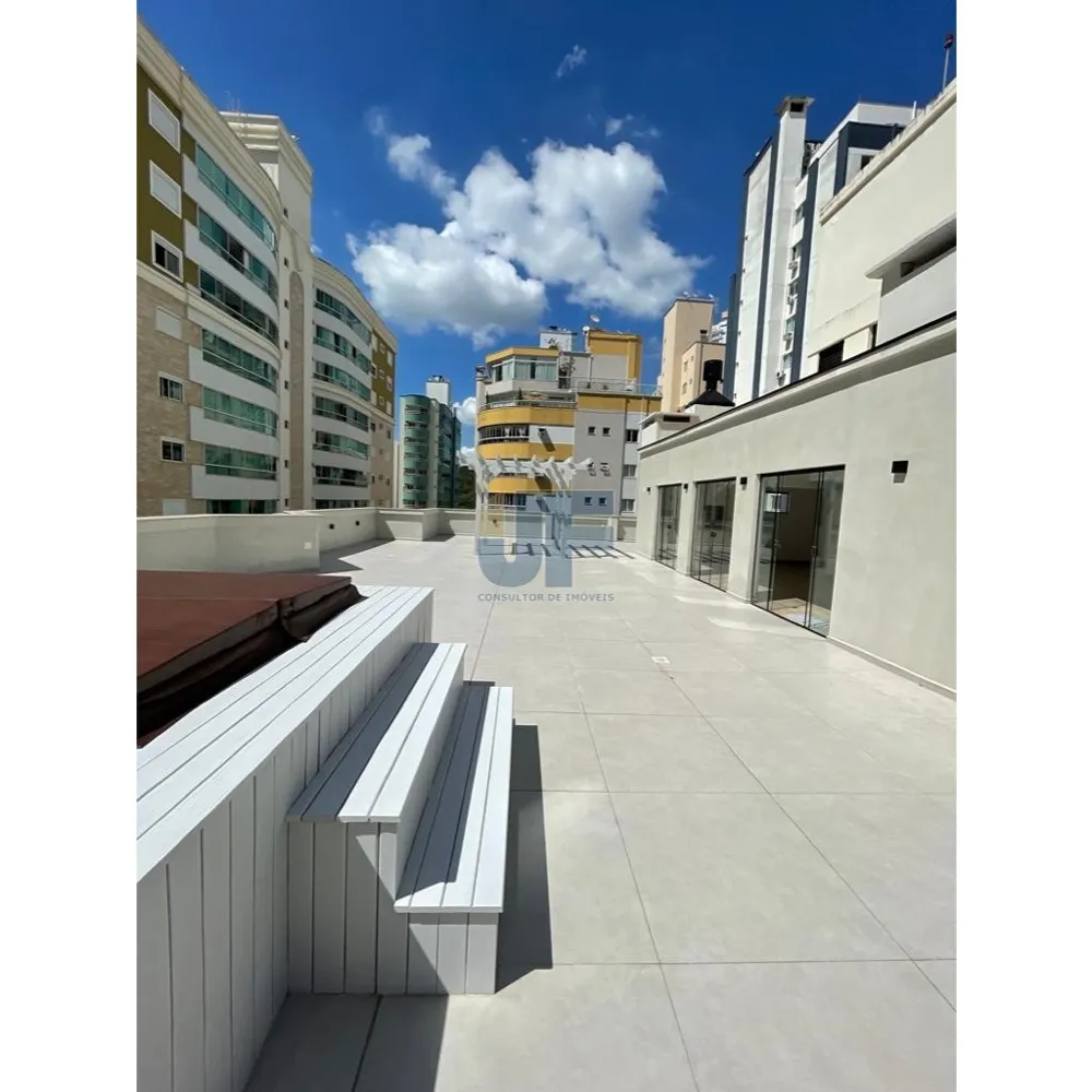 Apartamento para Venda no bairro Centro em Balneário Camboriú