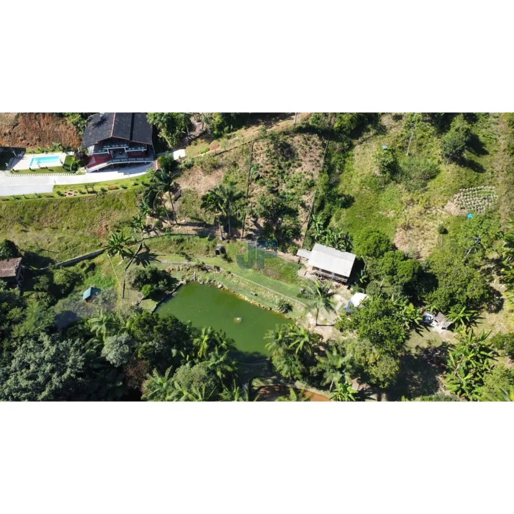 Sitio impecável com 16080 m² bairro Claraíba Nova Trento/SC