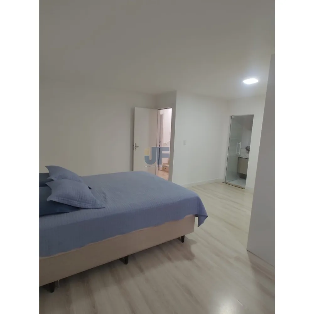 Maravilhoso Sobrado Mobiliado no Centro de Balneário Camboriú Localização privilegiada
