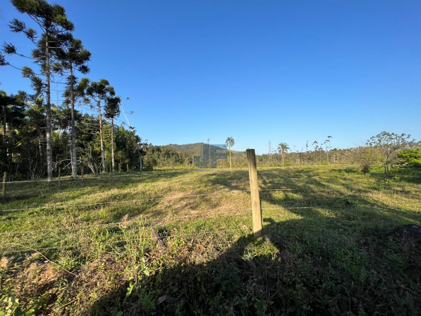 Linda área de terra com 19 hectares em Araquari/SC