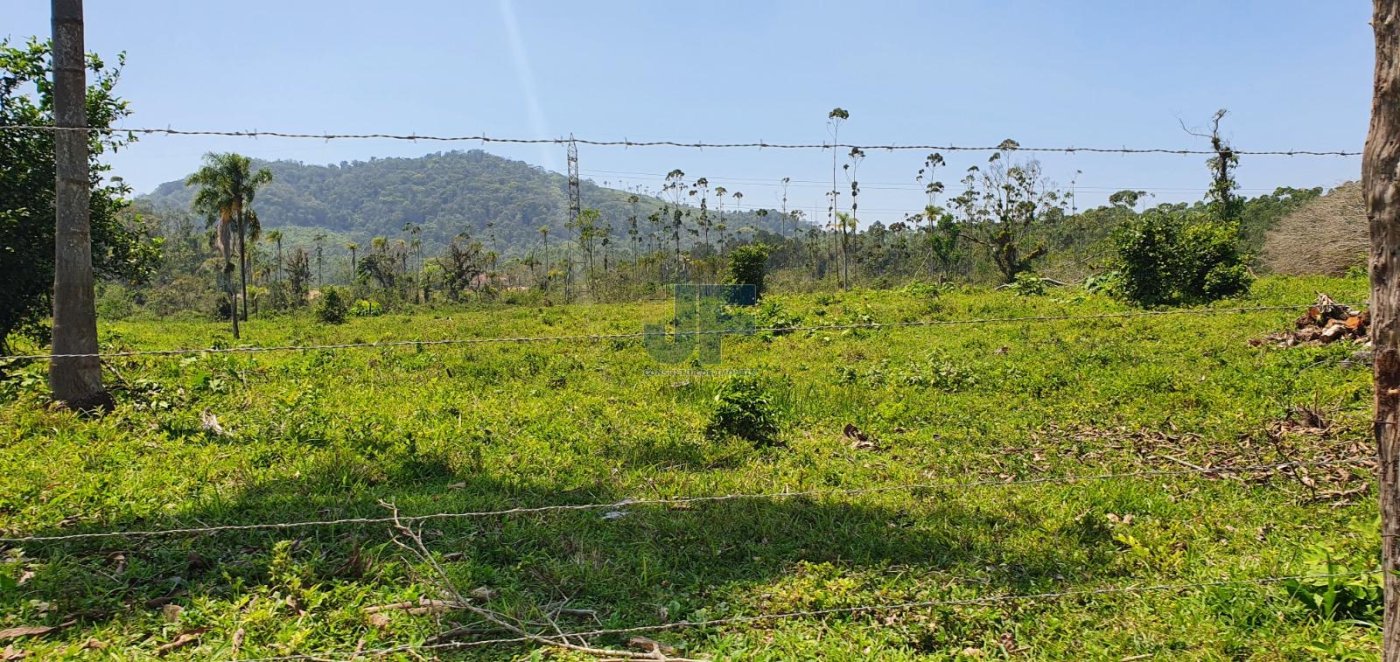 Linda área de terra com 19 hectares em Araquari/SC