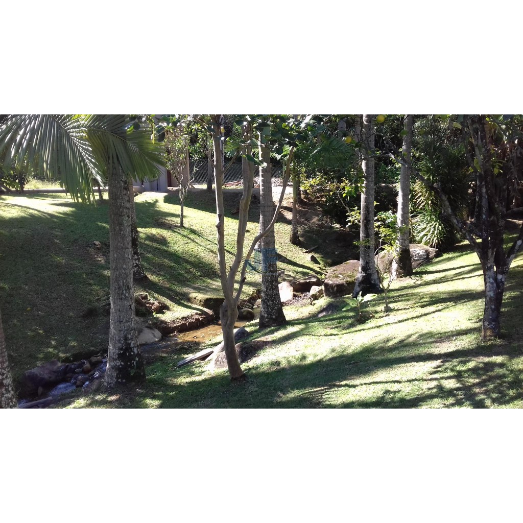 Sitio para Quem Tem Bom Gosto Encontra - Se A 24 Km De Balneário Camboriú    