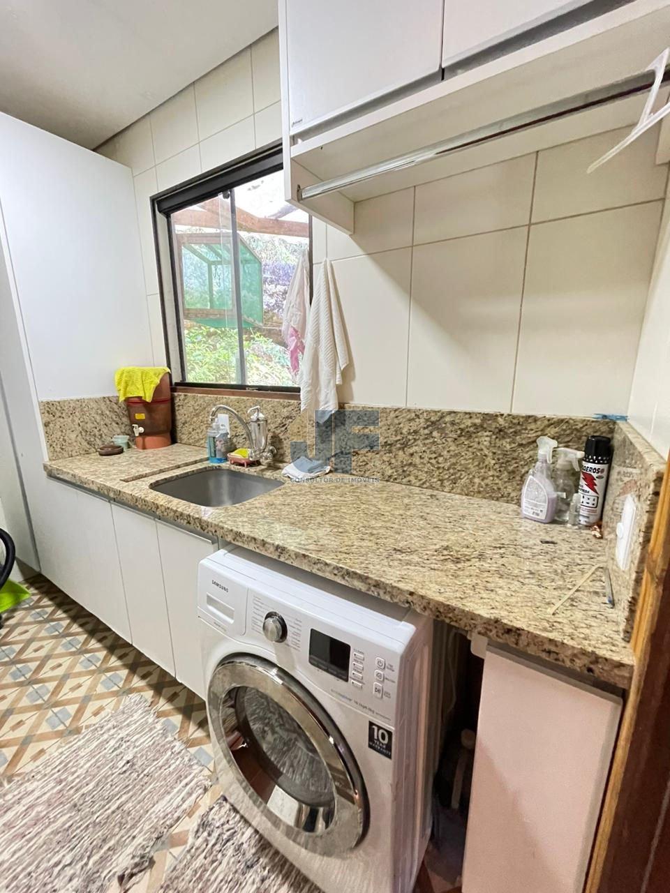 Esse sítio de alto padrão em Balneário Camboriú, no bairro Nova Esperança