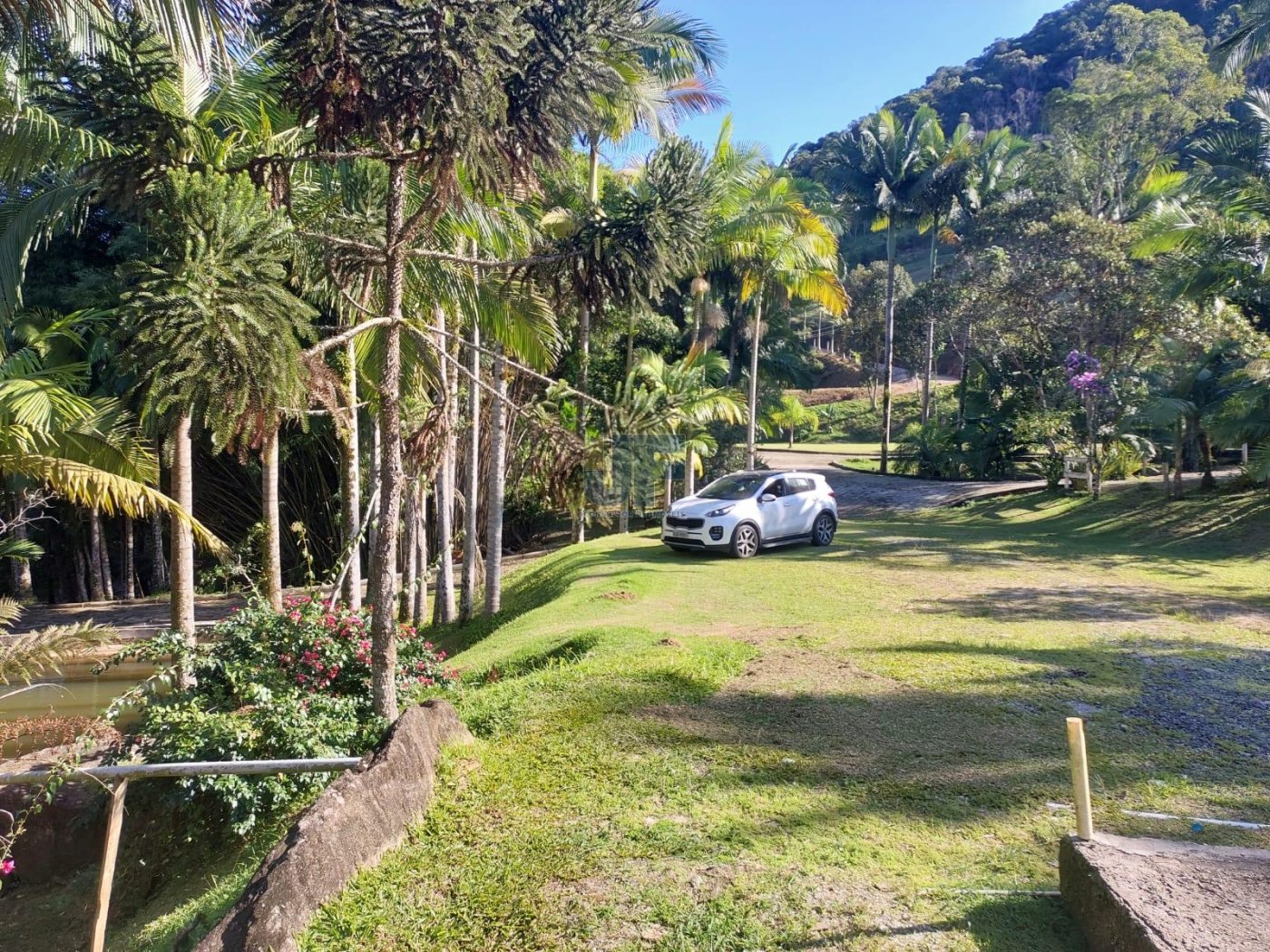 Esse sítio no bairro Limeira, em Brusque/SC, é uma excelente opção.