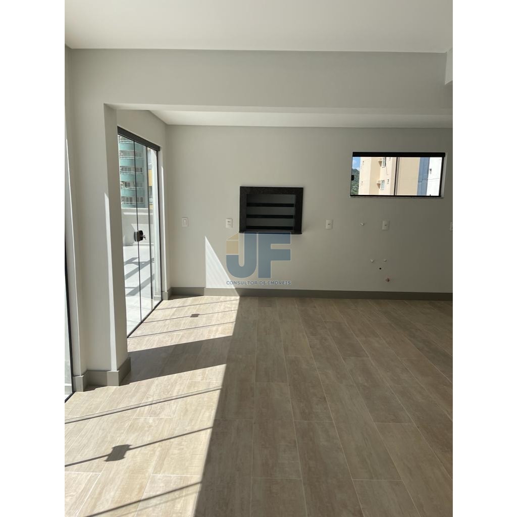Apartamento para Venda no bairro Centro em Balneário Camboriú