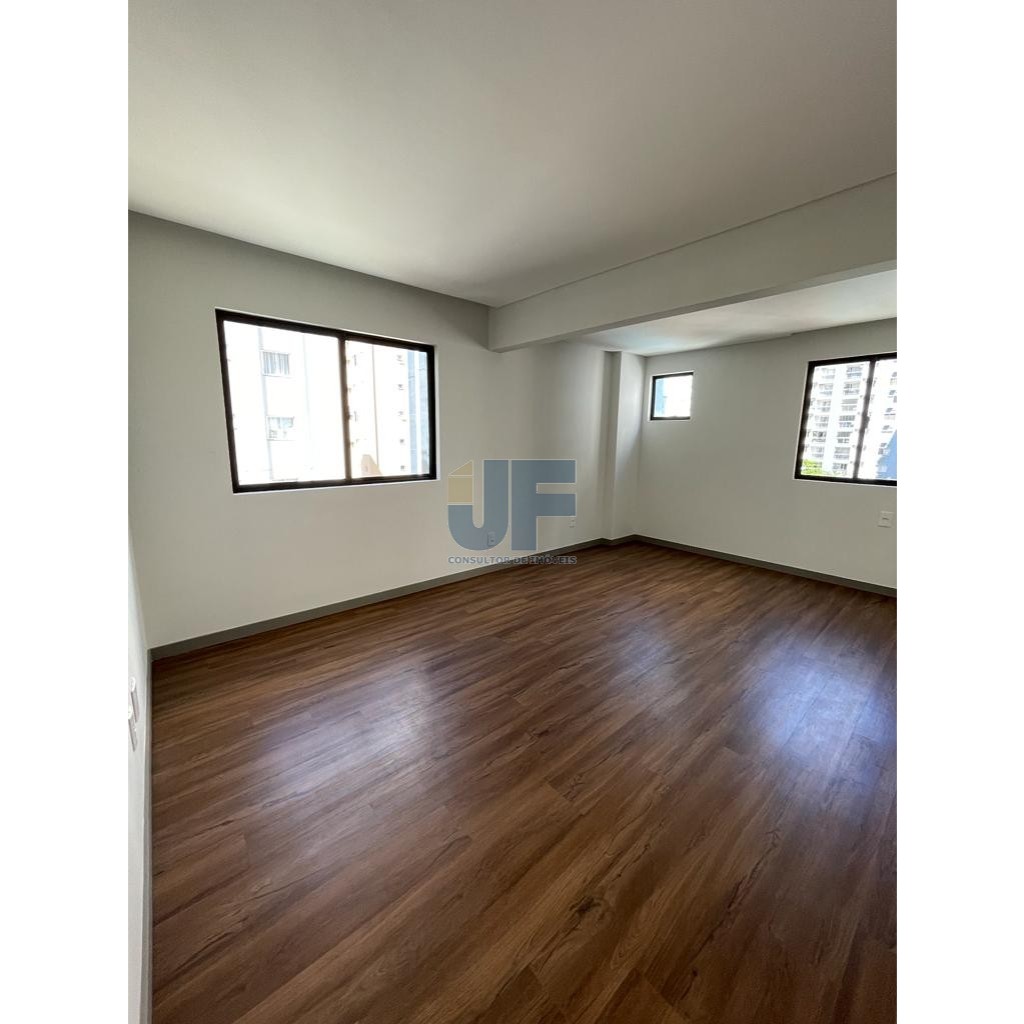 Apartamento para Venda no bairro Centro em Balneário Camboriú