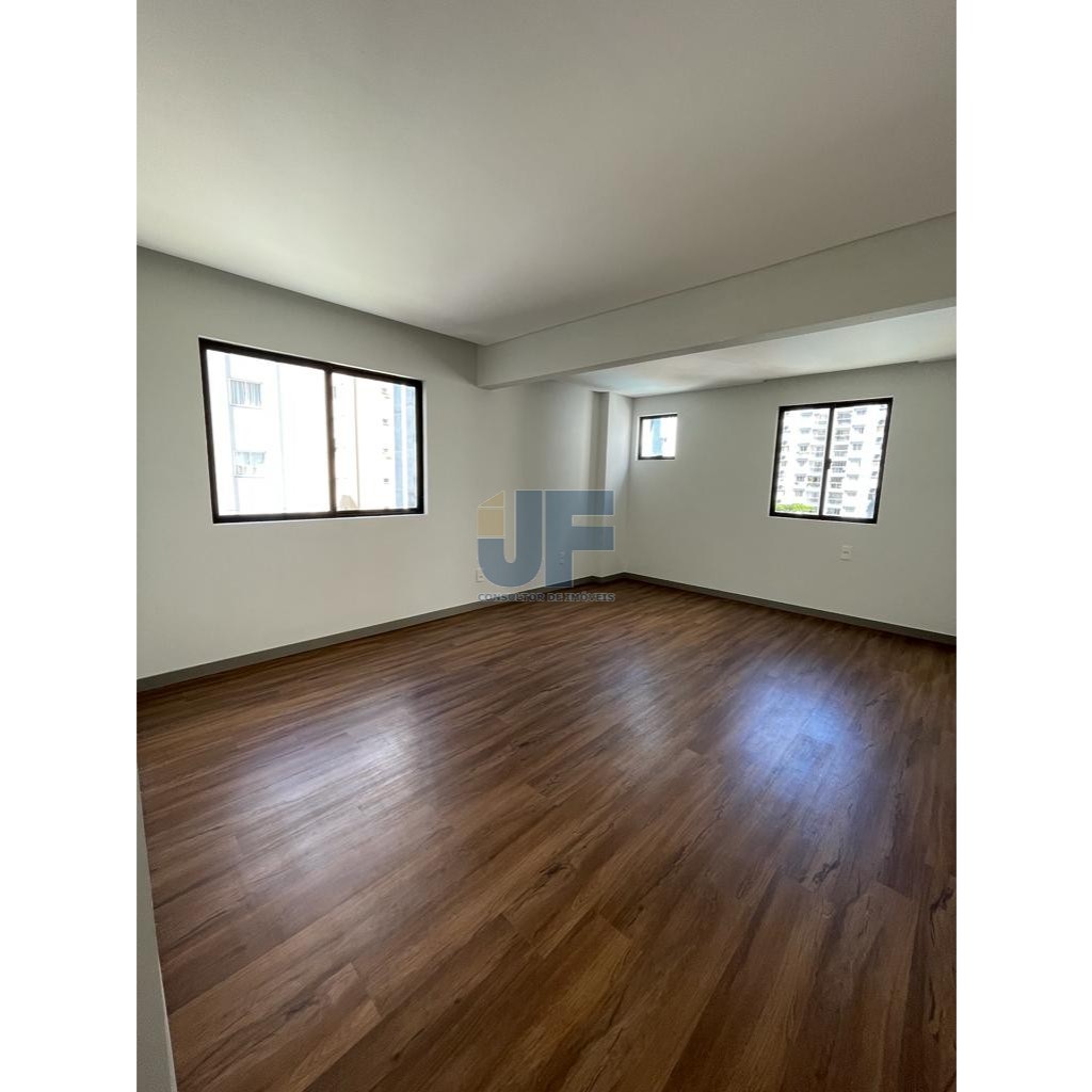 Apartamento para Venda no bairro Centro em Balneário Camboriú