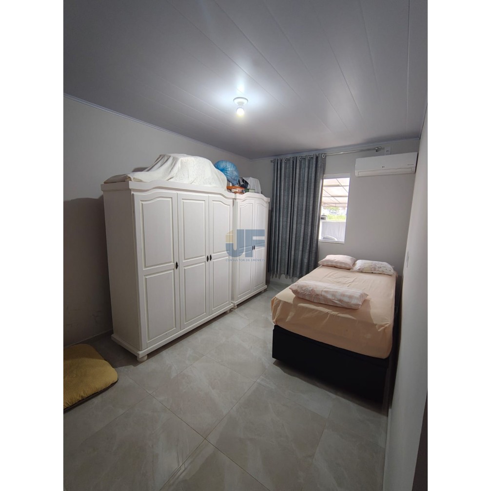 🏡 Casa à venda no Rio do Meio  Camboriú se você busca tranquilidade.