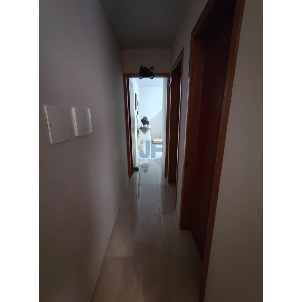 🏡 Casa à venda no Rio do Meio  Camboriú se você busca tranquilidade.