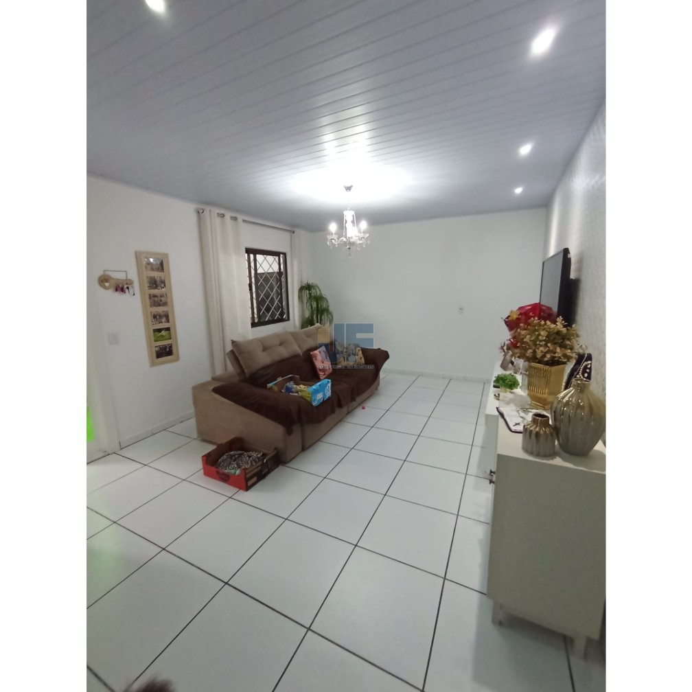 🏡 Sua nova casa espera por você! No bairro Lídia Duarte em Camboriú.