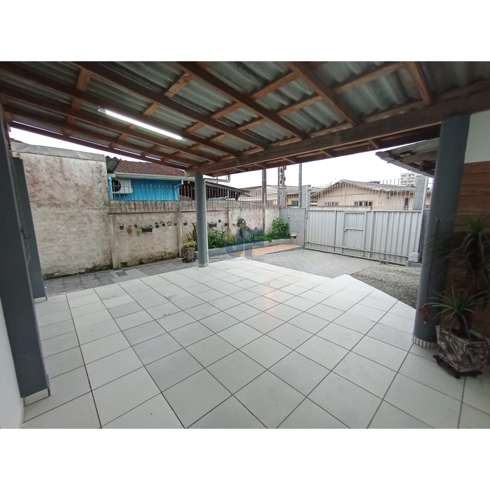 🏡 Sua nova casa espera por você! No bairro Lídia Duarte em Camboriú.