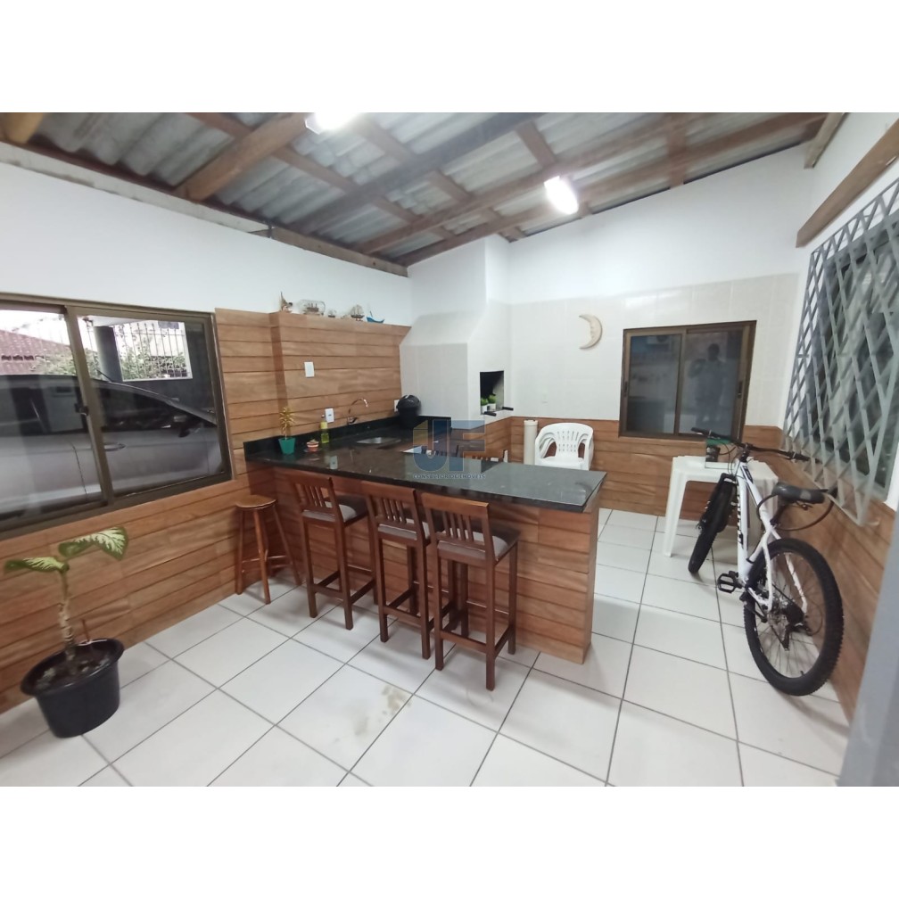 🏡 Sua nova casa espera por você! No bairro Lídia Duarte em Camboriú.